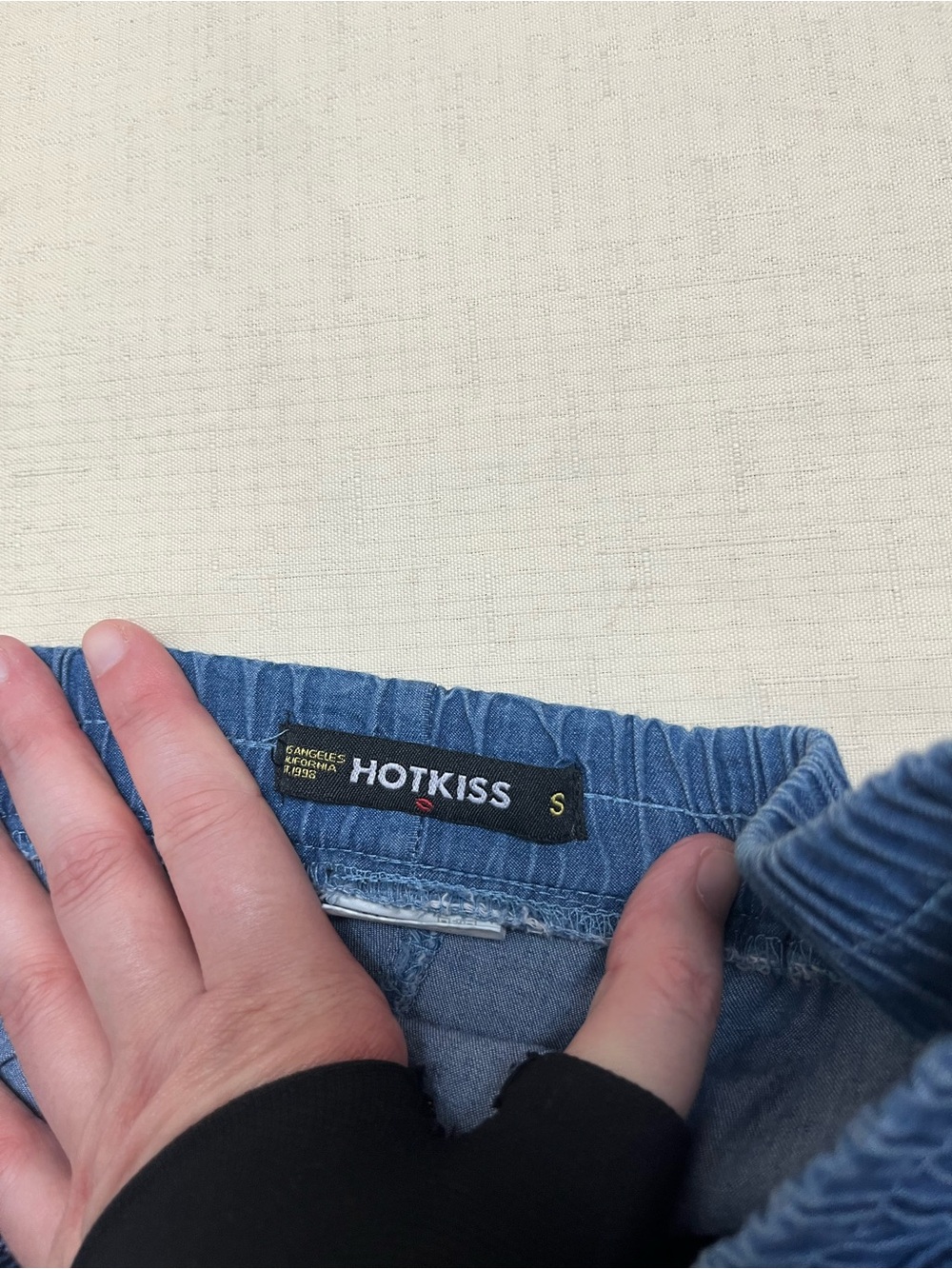 Hot Kiss S chambray pull on shorts - Picture 7 of 13